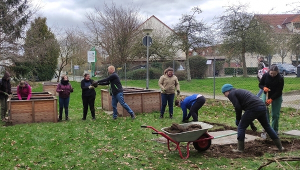 Fortbildung und Arbeitseinsatz